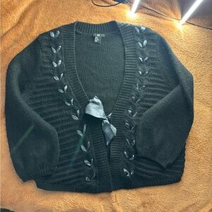 H&M Black Cropped Ribbon Bow Knit Cardigan